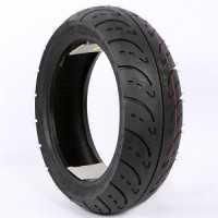 Покришки на скутер та мотоцикл